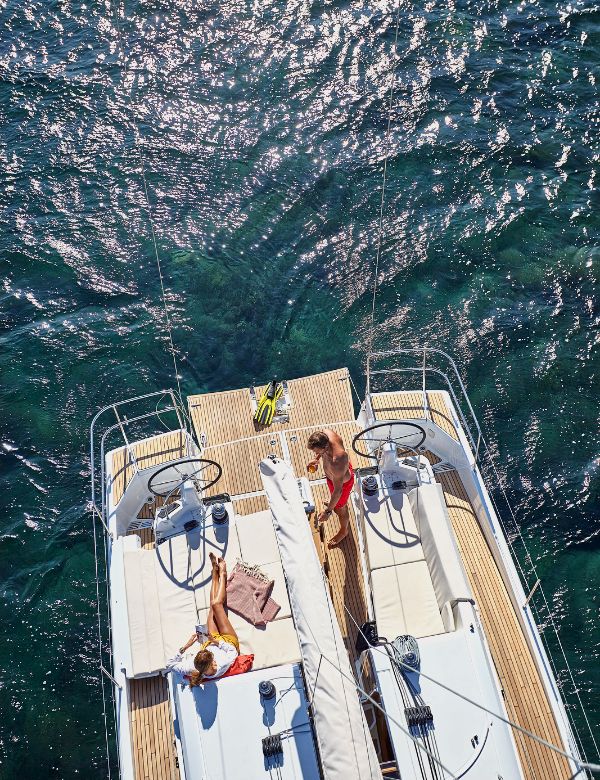 Athenian Yachts- Jeanneau Sun Odyssey 440